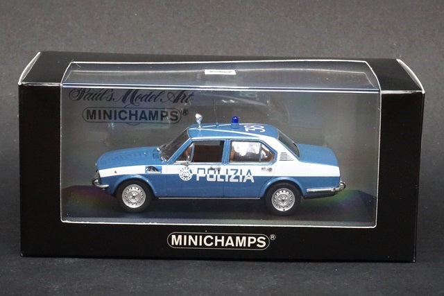 1:43 MINICHAMPS 400120291 Alfa Romeo Alfetta 1972 POLIZIA