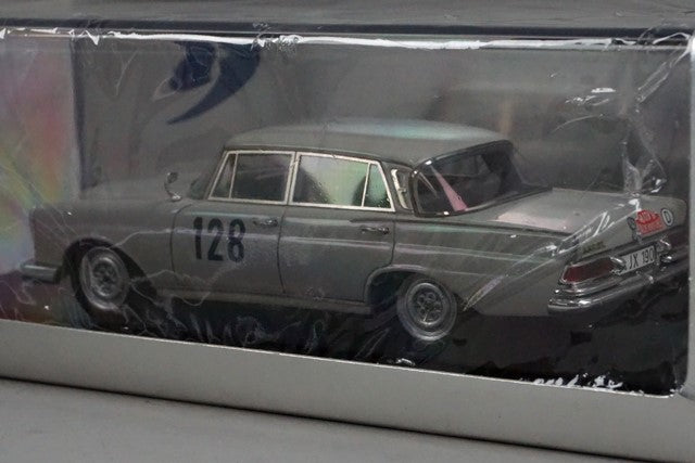 1:43 SPARK S1004 Mercedes Benz 220 SE Monte Carlo Rally 1960 winner #128