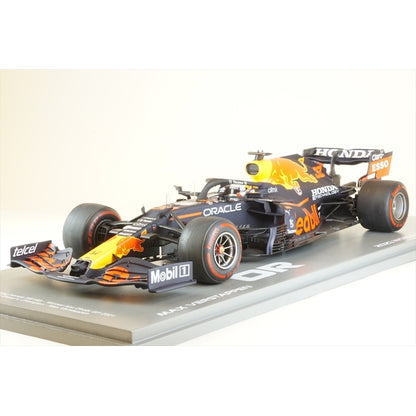 18S609 SPARK 1:18 Honda Red Bull Racing RB16B #33 Abu Dhabi GP 2021 M.Verstappen