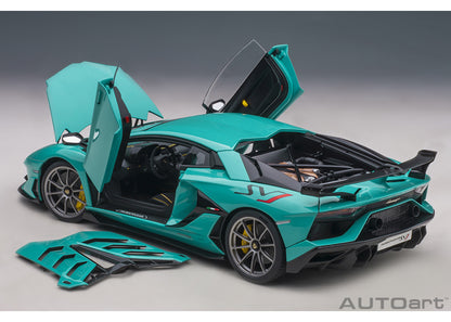 79176 AUTOart 1:18 Lamborghini Aventador SVJ (Turquoise Blue) model car