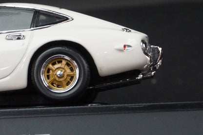 1:43 EBBRO 43104 Toyota 2000GT White model cars