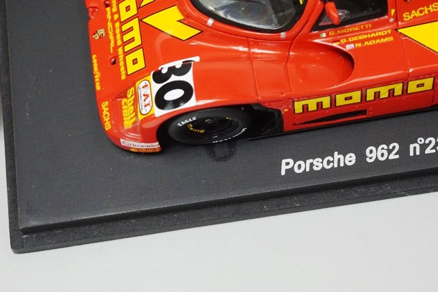 1:43 SPARK S0999 Porsche 962 Le Mans 1990 #230 model car