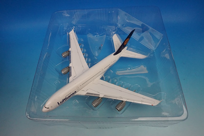 1:200 A380-800 Lufthansa New York D-AIMH 550727-001 Herpa airplane model