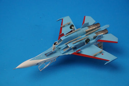 1:200 SU-27UB Flanker Russian Air Force Aerobatic Team Russian Knights Open Cockpit 551816 Herpa