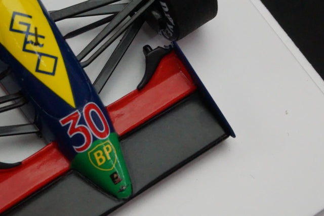 1:43 SPARK FS17 Larrousse LOLA LC89B 1990 F1 USA GP A.Suzuki model car