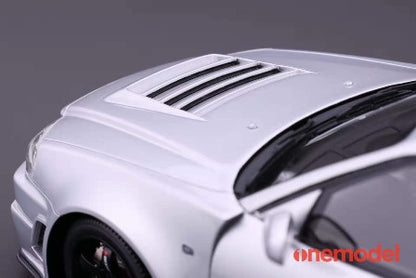 22A01-07 onemodel 1:18 Nissan NISMO R34 GT-R Z-tune Silver