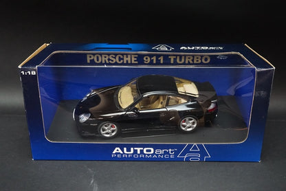 1:18 AUTOart 77833 Porsche 911 Turbo (996) Black model car