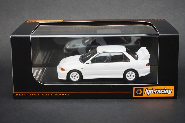 1:43 HPI 8561 Mitsubishi Lancer Evolution III Scortier White model car