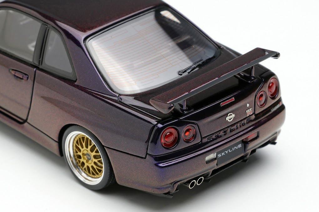 EM509E MakeUp EIDOLON 1:43 Nissan Skyline GT-R (BNR34) V-spec II 2000 (BBS LM Wheel) Midnight Purple 3