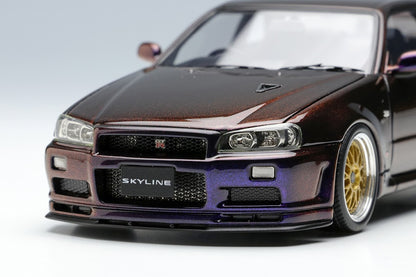 EM509E MakeUp EIDOLON 1:43 Nissan Skyline GT-R (BNR34) V-spec II 2000 (BBS LM Wheel) Midnight Purple 3