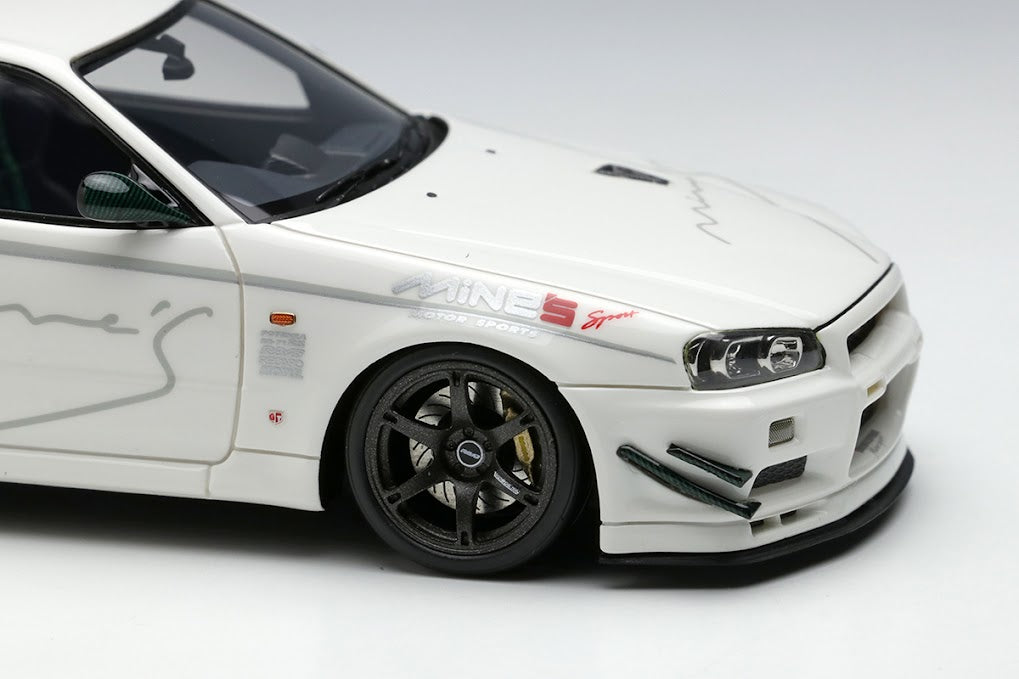 EM642 MakeUp EIDOLON 1:43 Nissan MINE'S Skyline GT-R (BNR34) V-spec N1 2021 (RAYS WHEELS)