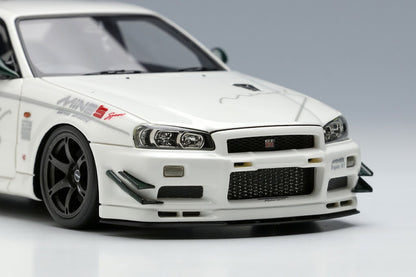 EM642 MakeUp EIDOLON 1:43 Nissan MINE'S Skyline GT-R (BNR34) V-spec N1 2021 (RAYS WHEELS)