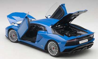 79134 AUTOart 1:18 Lamborghini Aventador S Pearl Blue