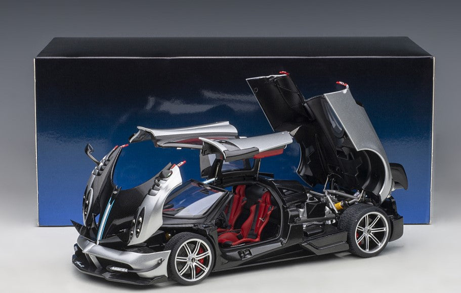 78278 AUTOart 1:18 Pagani Huayra BC Metallic Silver / Black Carbon model car