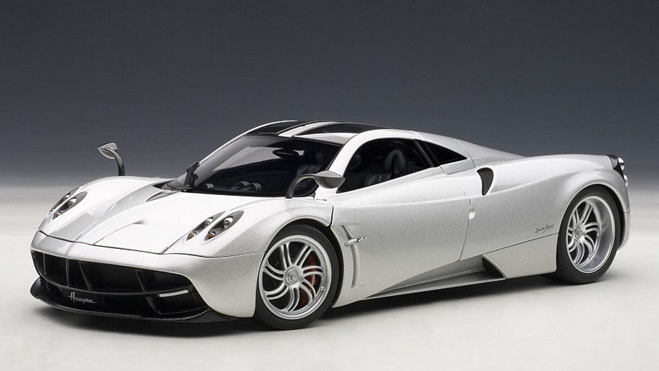 78266 AUTOart 1:18 Pagani Huayra Silver model car