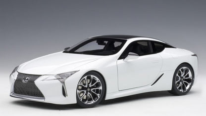 78846 AUTOart 1:18 Lexus LC500 Metallic White interior color / Black