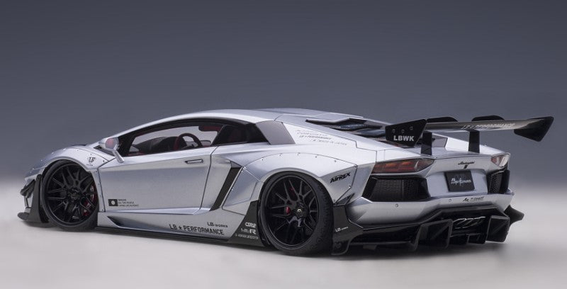 79181 AUTOart 1:18 Lamborghini Liberty Walk LB-WORKS Aventador Metallic Silver