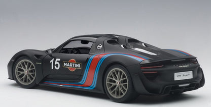 77929 AUTOart 1:18 Porsche 918 Spyder Visor Package Black/MARTINI Stripe