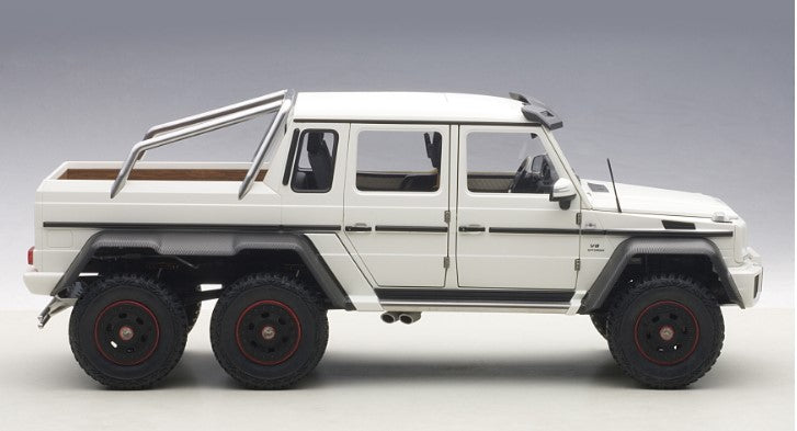 76303 AUTOart 1:18 Mercedes-Benz G63 AMG 6x6 Matte White