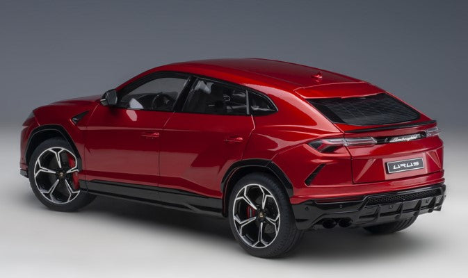 79170 AUTOart 1:18 Lamborghini Urus Pearl Red