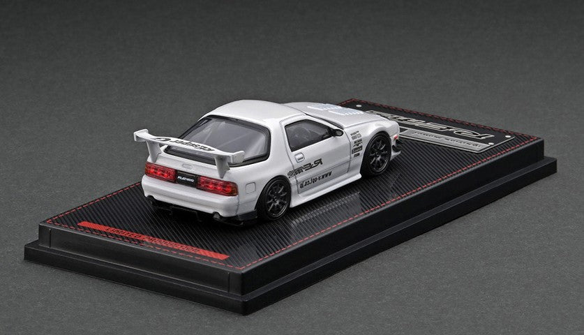 IG2500 ignition model 1:64 Mazda RX-7 (FC3S) RE Amemiya White With Mr.Amemiya Metal Figure