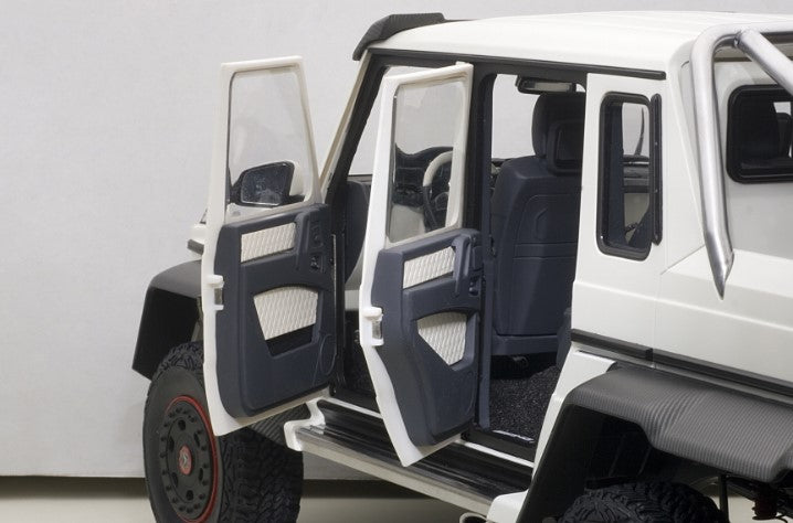 76303 AUTOart 1:18 Mercedes-Benz G63 AMG 6x6 Matte White