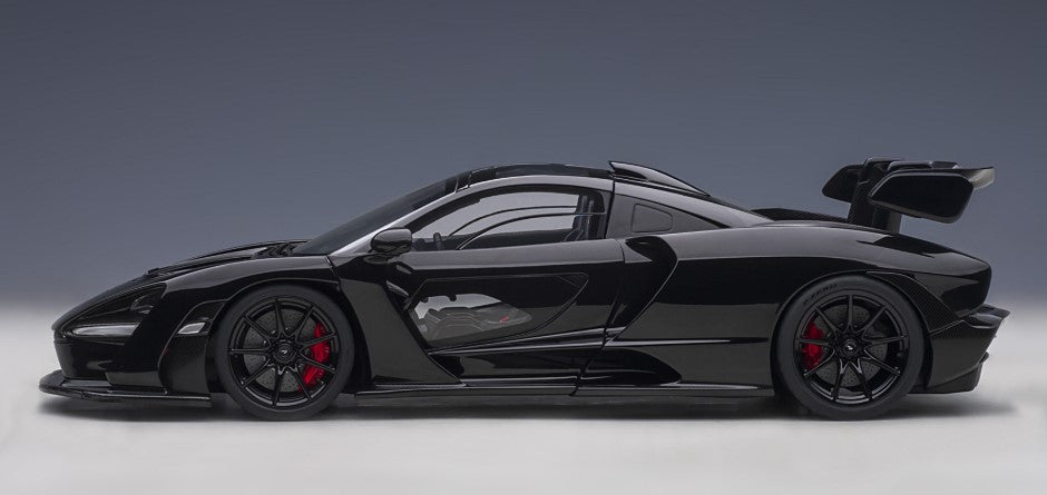 76076 AUTOart 1:18 McLaren Senna Black model car