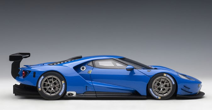 81812 AUTOart 1:18 Ford GT Le Mans Blue model car