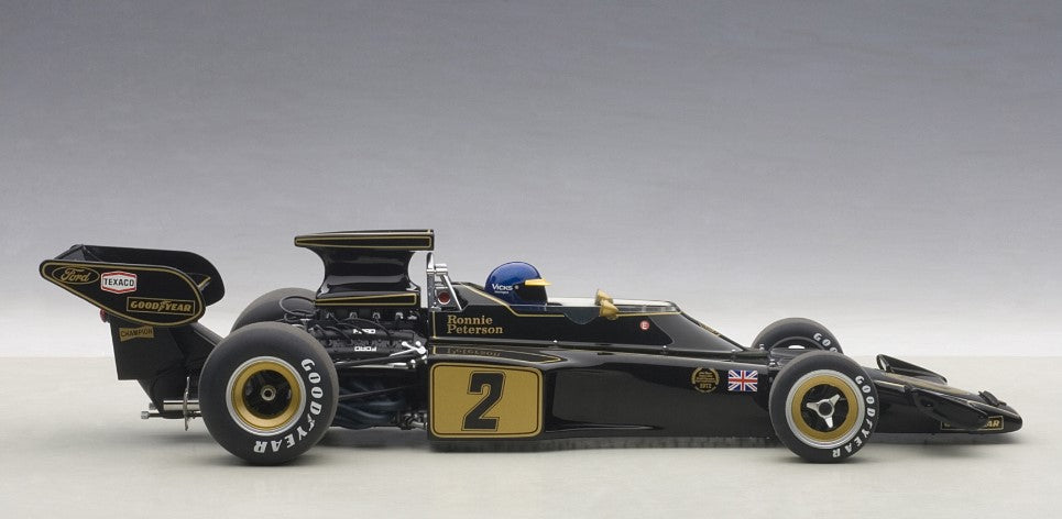 87330 AUTOart 1:18 Lotus 72E 1973 #2 Ronnie Peterson with Driver Figure