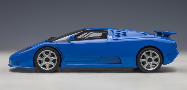 70917 AUTOart 1:18 Bugatti EB110 SS French Blue model car