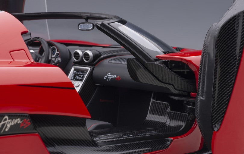 79022 AUTOart 1:18 Koenigsegg Agera RS Red/Carbon Black model car