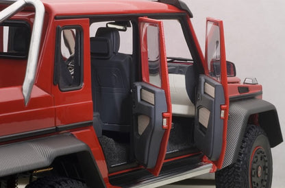 76304 AUTOart 1:18 Mercedes Benz G63 AMG 6X6 Red