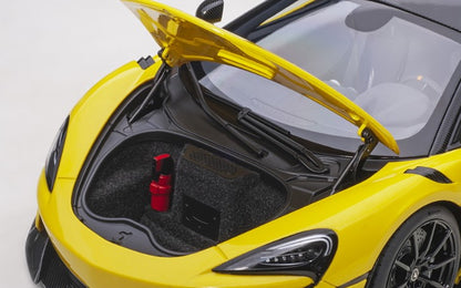 76082 AUTOart 1:18 McLaren 600LT Yellow Pearl / Carbon Roof