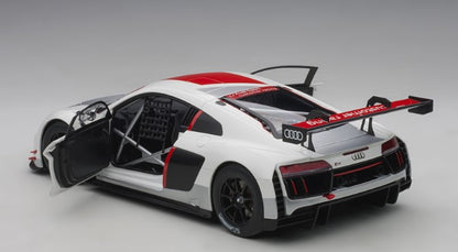 81600 AUTOart 1:18 AUDI R8 LMS 2016 Presentation car Geneva International Motor Show GIMS