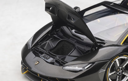 79119 AUTOart 1:18 Lamborghini Centenario Roadster Carbon Black / Yellow Accent