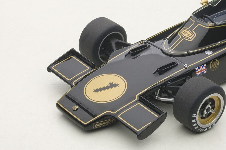 87327 AUTOart 1:18 Lotus 72E 1973 #1 Emerson Fittipaldi model car