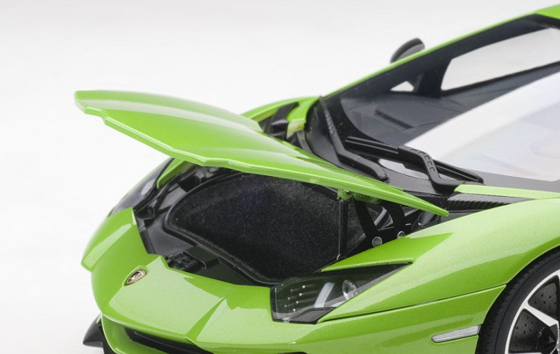 79133 AUTOart 1:18 Lamborghini Aventador S Pearl Green