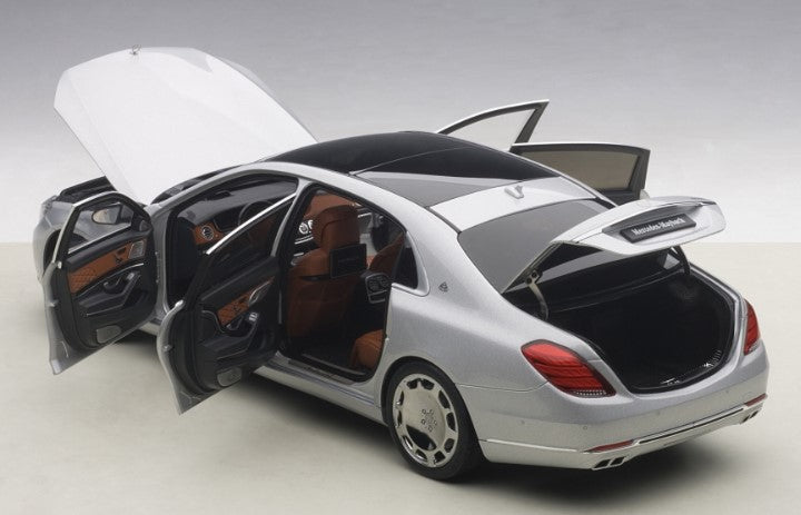 76292 AUTOart 1:18 Mercedes Maybach S600 Silver