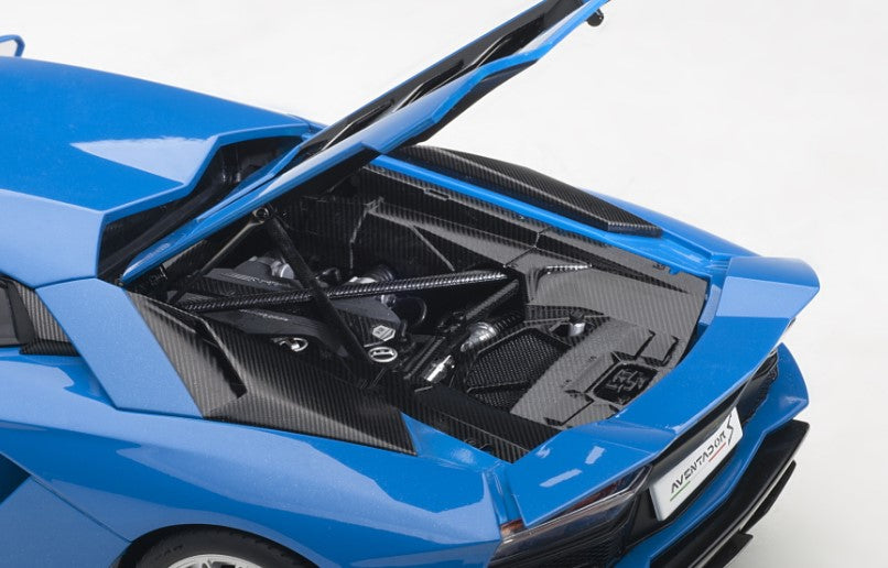 79134 AUTOart 1:18 Lamborghini Aventador S Pearl Blue