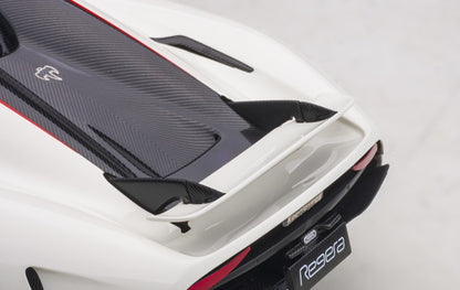 79027 AUTOart 1:18 Koenigsegg Regera White / Carbon Black / Red model car