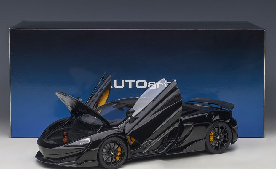 76081 AUTOart 1:18 McLAREN 600LT Black / Carbon Roof