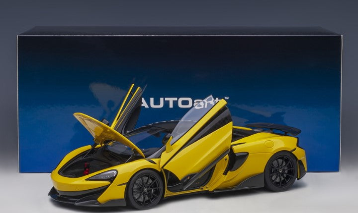 76082 AUTOart 1:18 McLaren 600LT Yellow Pearl / Carbon Roof