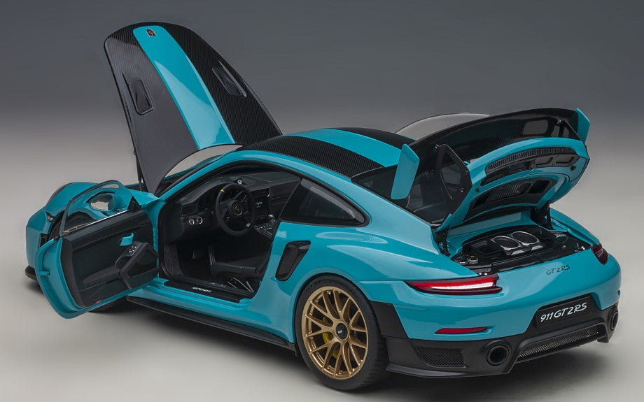 78175 AUTOart 1:18 Porsche 911 991.2 GT2 RS Weissach Package Blue Carbon Black