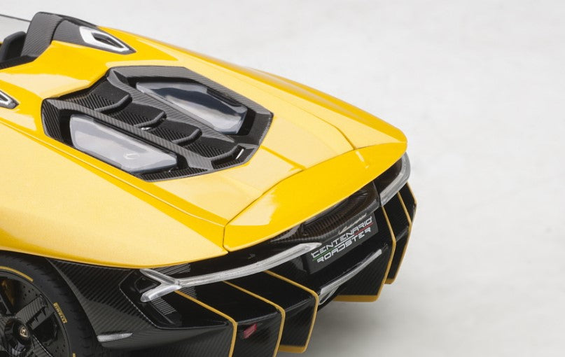 79117 AUTOart 1:18 Lamborghini Centenario Roadster Pearl Yellow model car