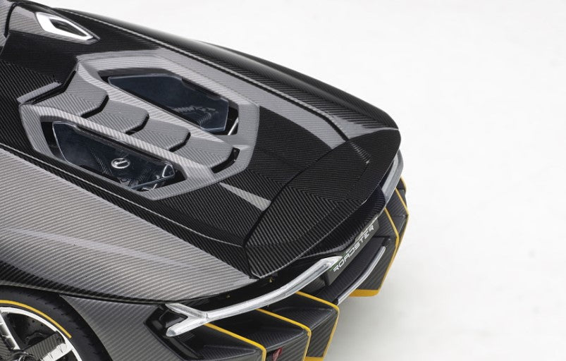 79119 AUTOart 1:18 Lamborghini Centenario Roadster Carbon Black / Yellow Accent