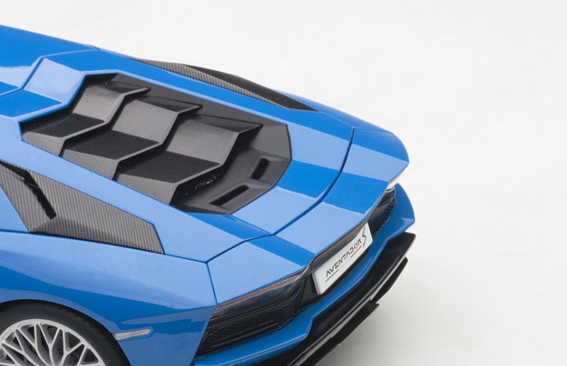 79134 AUTOart 1:18 Lamborghini Aventador S Pearl Blue