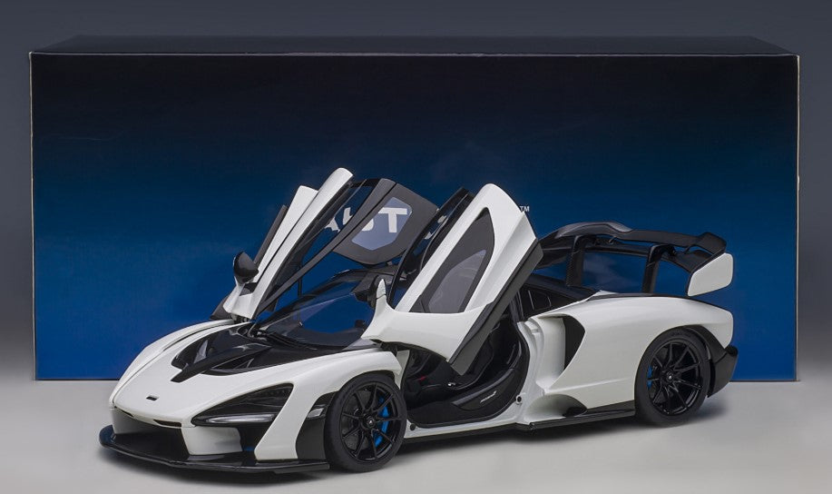 76075 AUTOart 1:18 McLaren Senna White model car