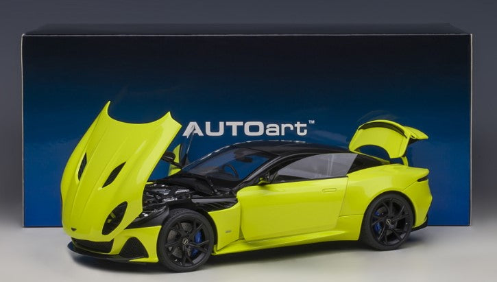 70295 AUTOart 1:18 Aston Martin DBS Super Leggera Metallic Lime Green model car