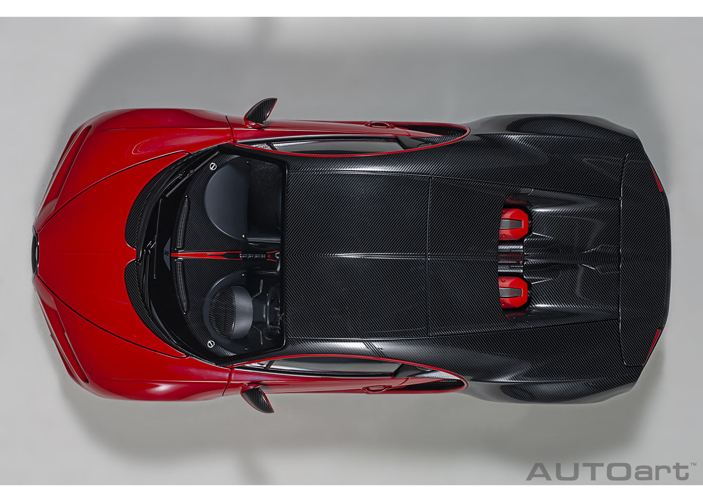 70996 AUTOart 1:18 Bugatti Chiron Sports 2019 Red / Carbon Black