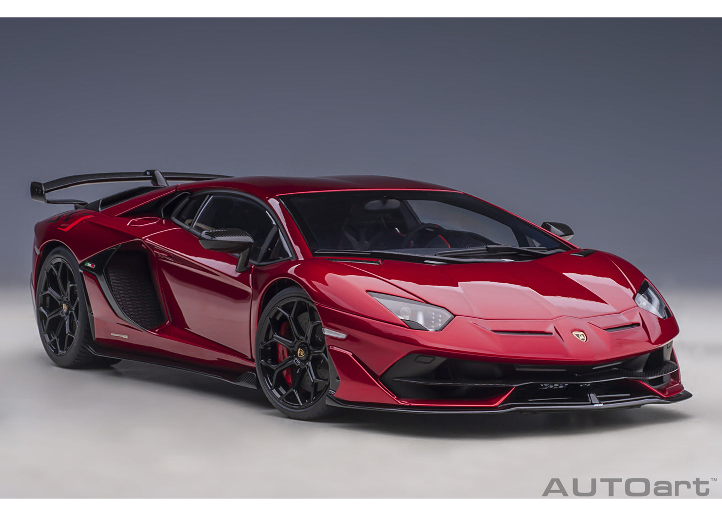 79177 AUTOart 1:18 Lamborghini Aventador SVJ Metallic Red